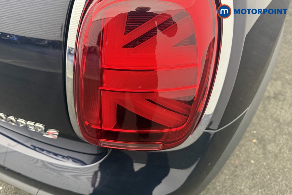 Mini Hatchback Cooper S Exclusive Manual Petrol Hatchback - Stock Number (1615862) - 3rd supplementary image