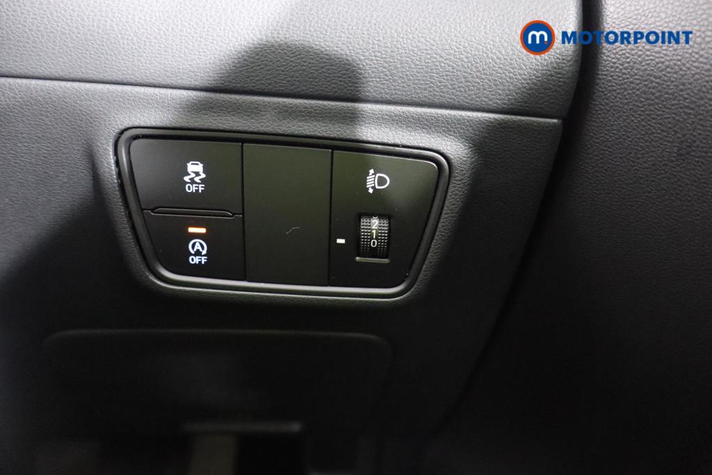 Hyundai Tucson Se Connect Manual Petrol SUV - Stock Number (1616017) - 10th supplementary image