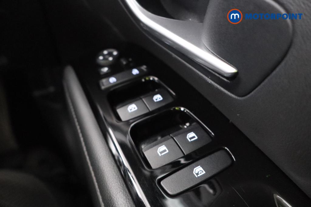 Hyundai Tucson Se Connect Manual Petrol SUV - Stock Number (1616017) - 11th supplementary image