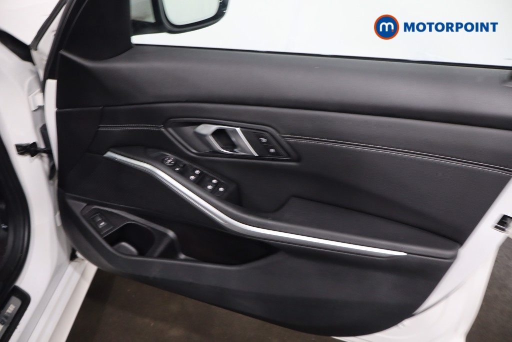 BMW 3 Series M Sport Automatic Petrol Saloon - Stock Number (1616450) - 25th supplementary image