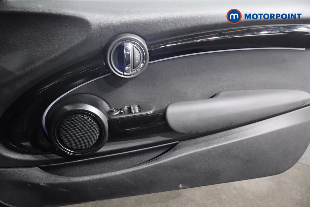 Mini Hatchback Cooper Classic Automatic Petrol Hatchback - Stock Number (1616714) - 9th supplementary image