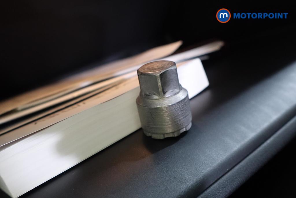 KIA Sportage 3 Automatic Petrol-Electric Hybrid SUV - Stock Number (1616715) - 17th supplementary image