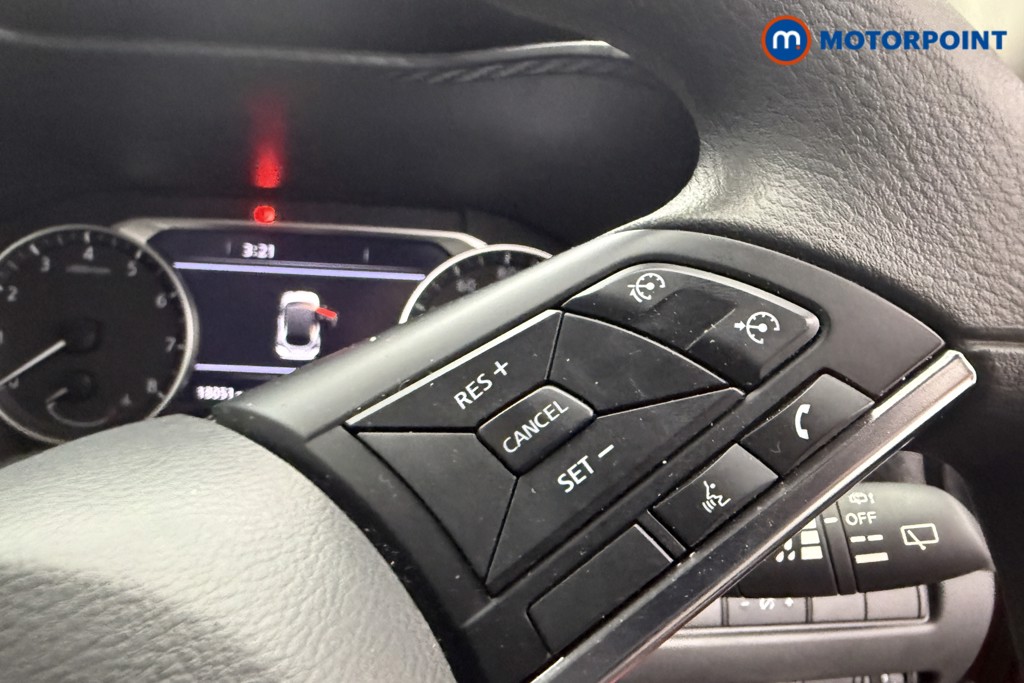 Nissan Juke Acenta Premium Manual Petrol SUV - Stock Number (1616720) - 13th supplementary image