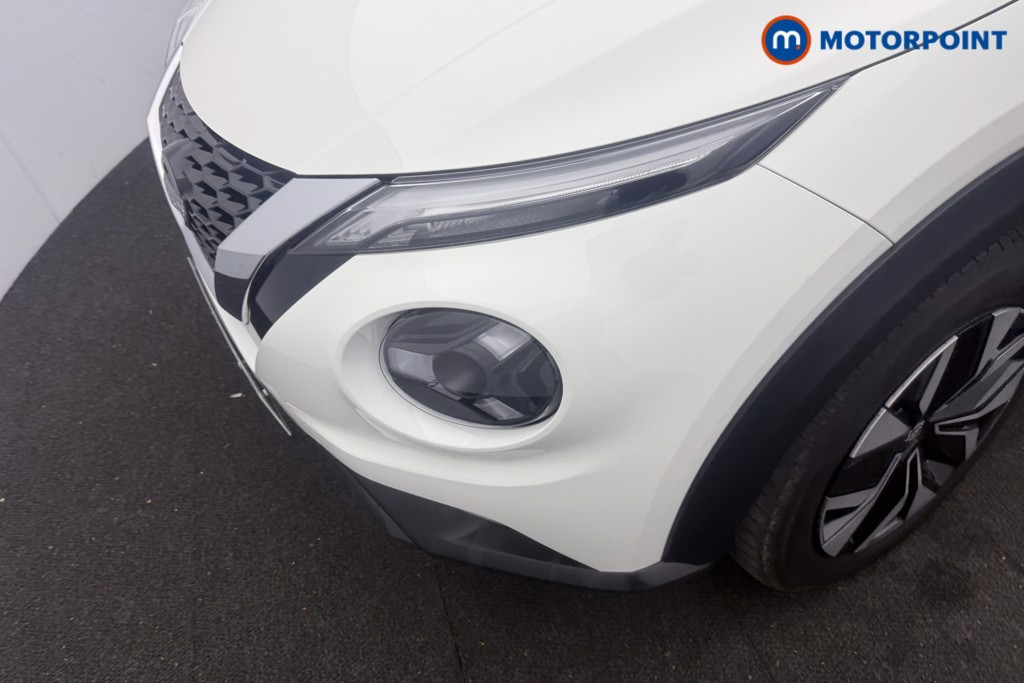 Nissan Juke Acenta Premium Manual Petrol SUV - Stock Number (1616752) - 22nd supplementary image