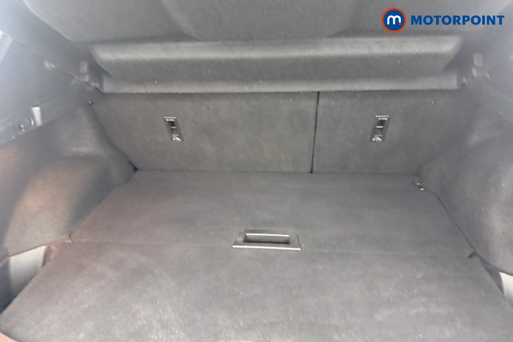 Nissan Qashqai N-Connecta Manual Diesel SUV - Stock Number (1616817) - 3rd supplementary image