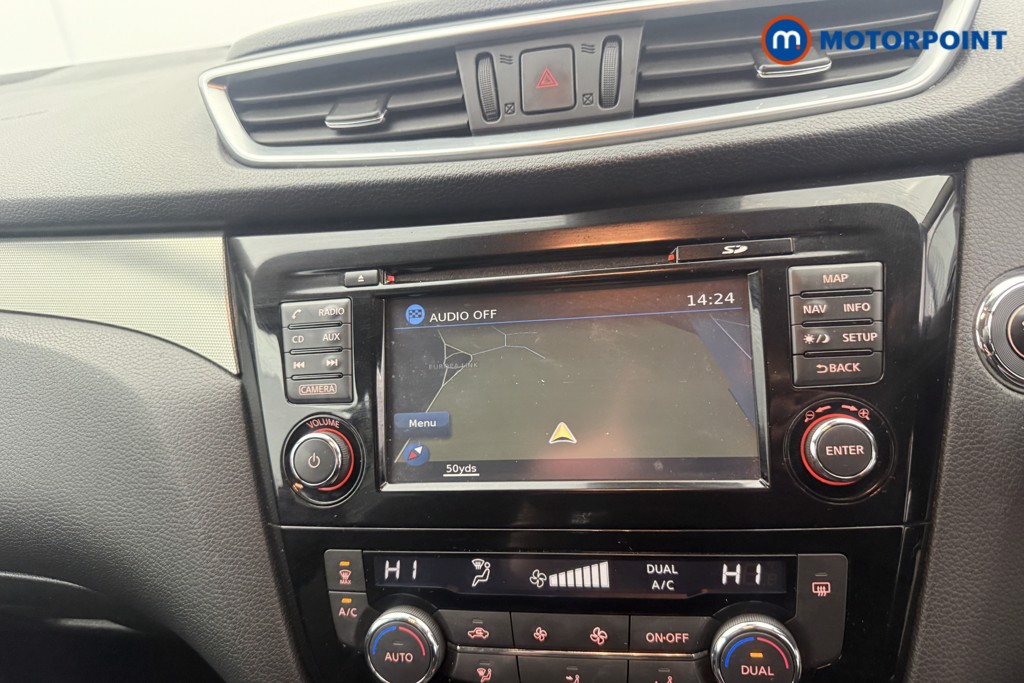 Nissan Qashqai N-Connecta Manual Diesel SUV - Stock Number (1616817) - 17th supplementary image