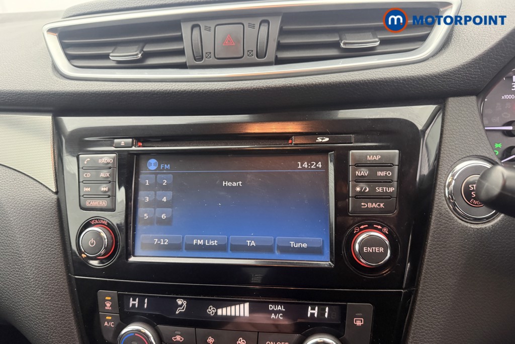 Nissan Qashqai N-Connecta Manual Diesel SUV - Stock Number (1616817) - 19th supplementary image