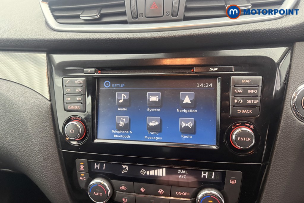 Nissan Qashqai N-Connecta Manual Diesel SUV - Stock Number (1616817) - 20th supplementary image