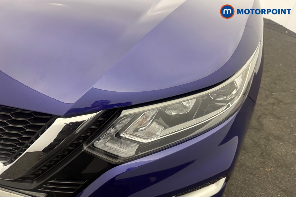 Nissan Qashqai N-Connecta Manual Diesel SUV - Stock Number (1616817) - 24th supplementary image