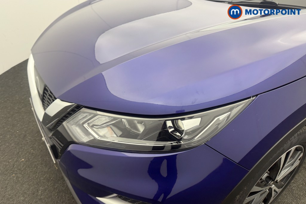 Nissan Qashqai N-Connecta Manual Diesel SUV - Stock Number (1616817) - 25th supplementary image