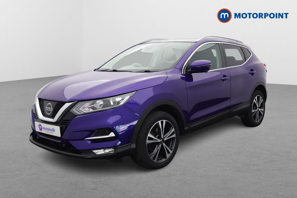 Nissan Qashqai N-Connecta Manual Diesel SUV - Stock Number (1616817) - Passenger side front corner