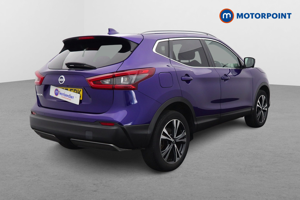 Nissan Qashqai N-Connecta Manual Diesel SUV - Stock Number (1616817) - Drivers side rear corner