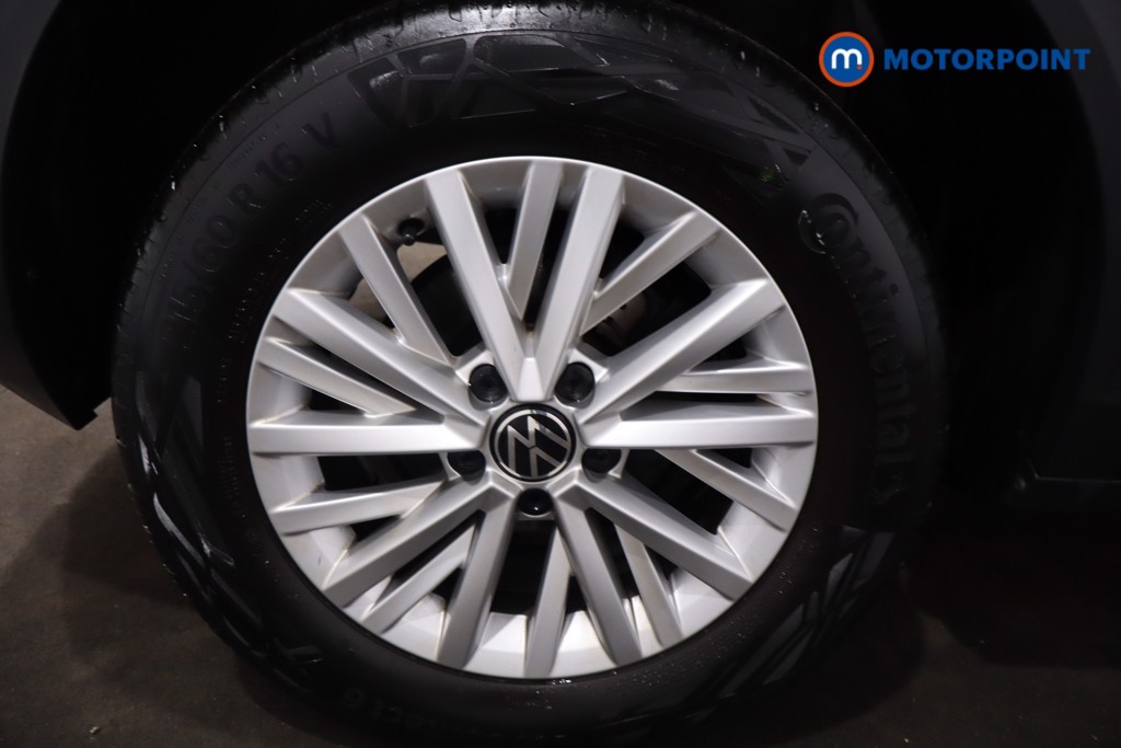 Volkswagen T-Roc Life Manual Petrol SUV - Stock Number (1617054) - 9th supplementary image
