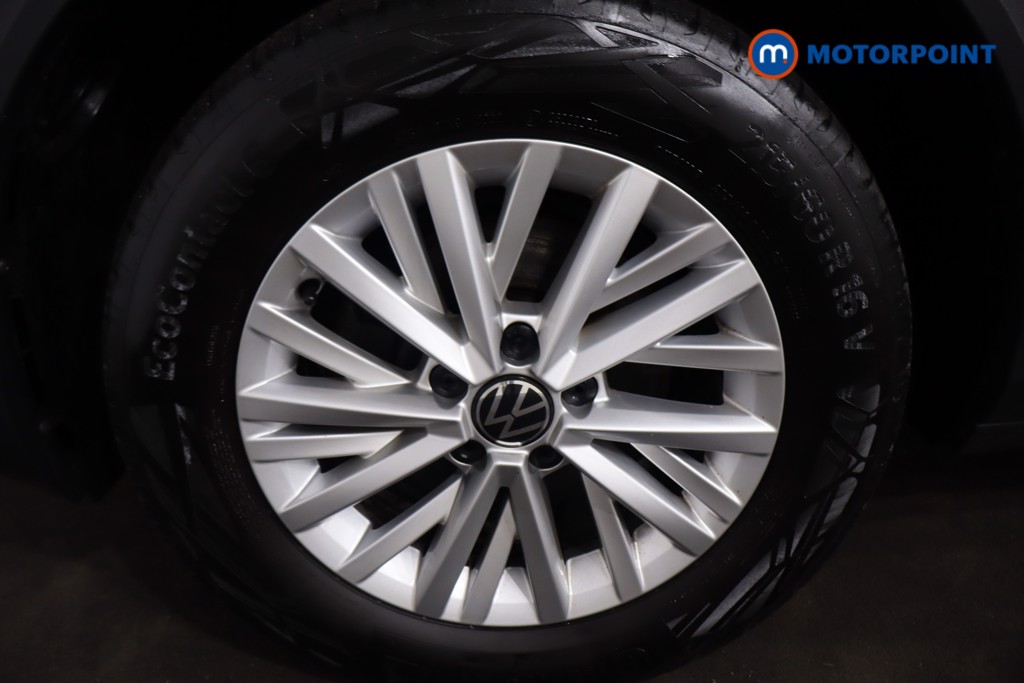 Volkswagen T-Roc Life Manual Petrol SUV - Stock Number (1617054) - 11th supplementary image