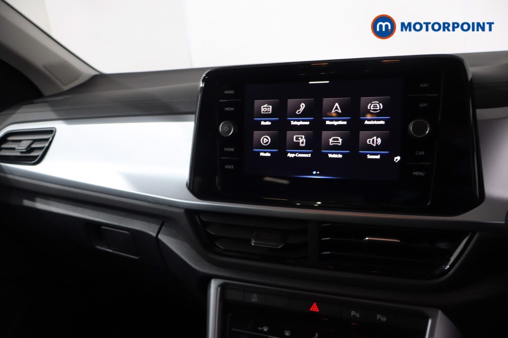 Volkswagen T-Roc Life Manual Petrol SUV - Stock Number (1617054) - 18th supplementary image