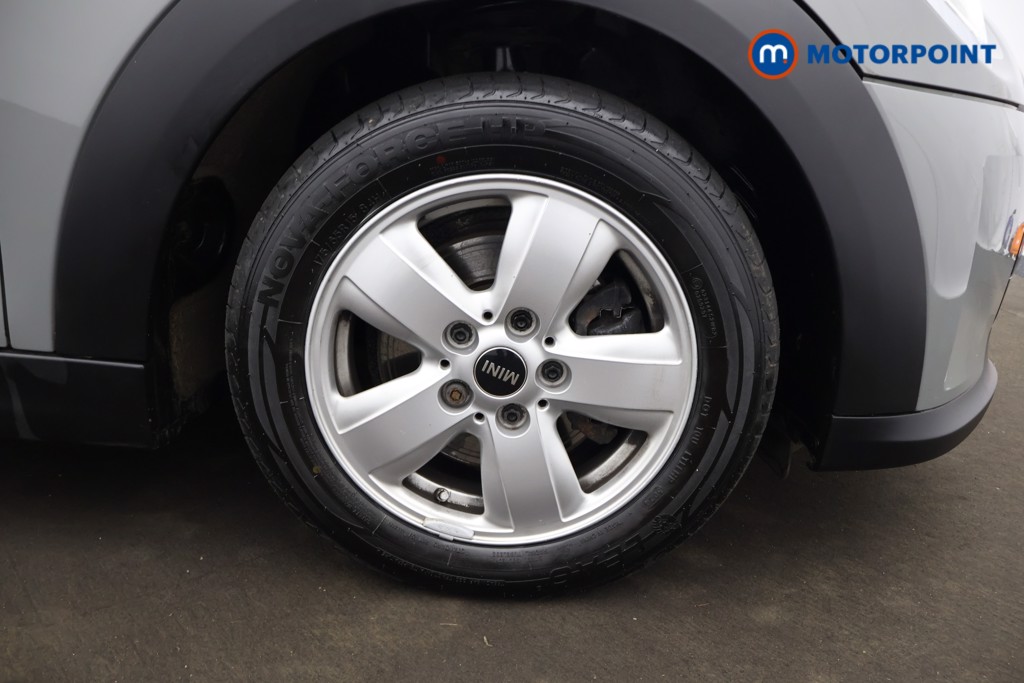 Mini Hatchback Cooper Classic Automatic Petrol Hatchback - Stock Number (1617153) - 1st supplementary image