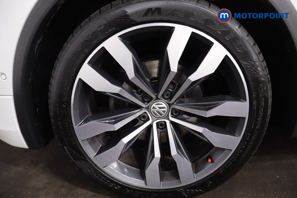 Volkswagen Tiguan R-Line Automatic Petrol SUV - Stock Number (1617639) - 12th supplementary image
