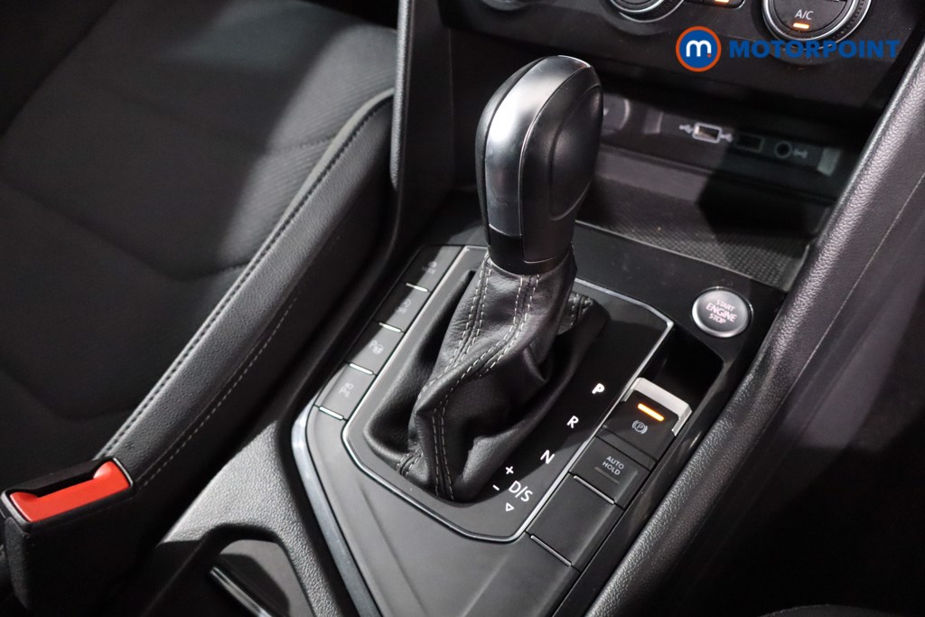 Volkswagen Tiguan R-Line Automatic Petrol SUV - Stock Number (1617639) - 18th supplementary image