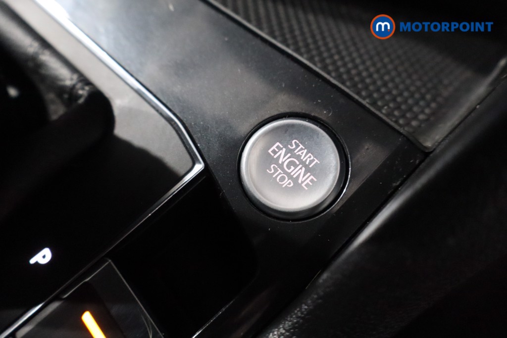 Volkswagen Tiguan R-Line Automatic Petrol SUV - Stock Number (1617639) - 19th supplementary image