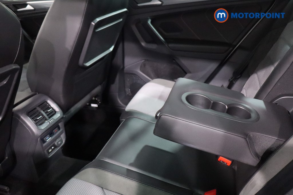 Volkswagen Tiguan R-Line Automatic Petrol SUV - Stock Number (1617639) - 29th supplementary image