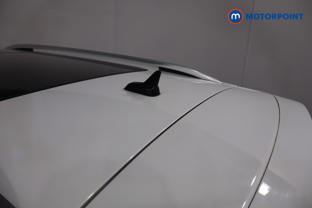 Volkswagen Tiguan R-Line Automatic Petrol SUV - Stock Number (1617639) - 37th supplementary image