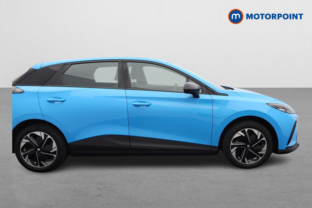 Mg Motor Uk MG4 SE Automatic Electric SUV - Stock Number (1617948) - Drivers side