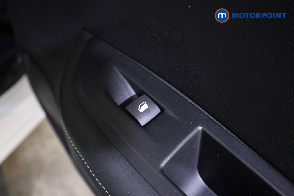 Peugeot 2008 GT Automatic Petrol SUV - Stock Number (1618494) - 24th supplementary image