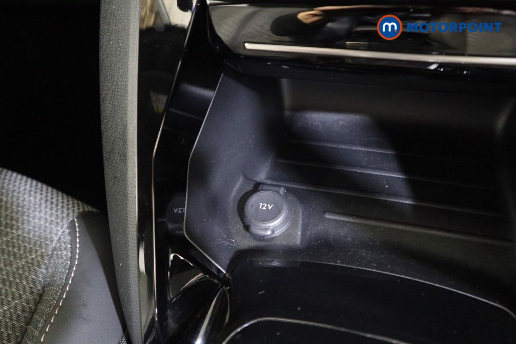 Peugeot 2008 Allure Automatic Petrol SUV - Stock Number (1618511) - 12th supplementary image