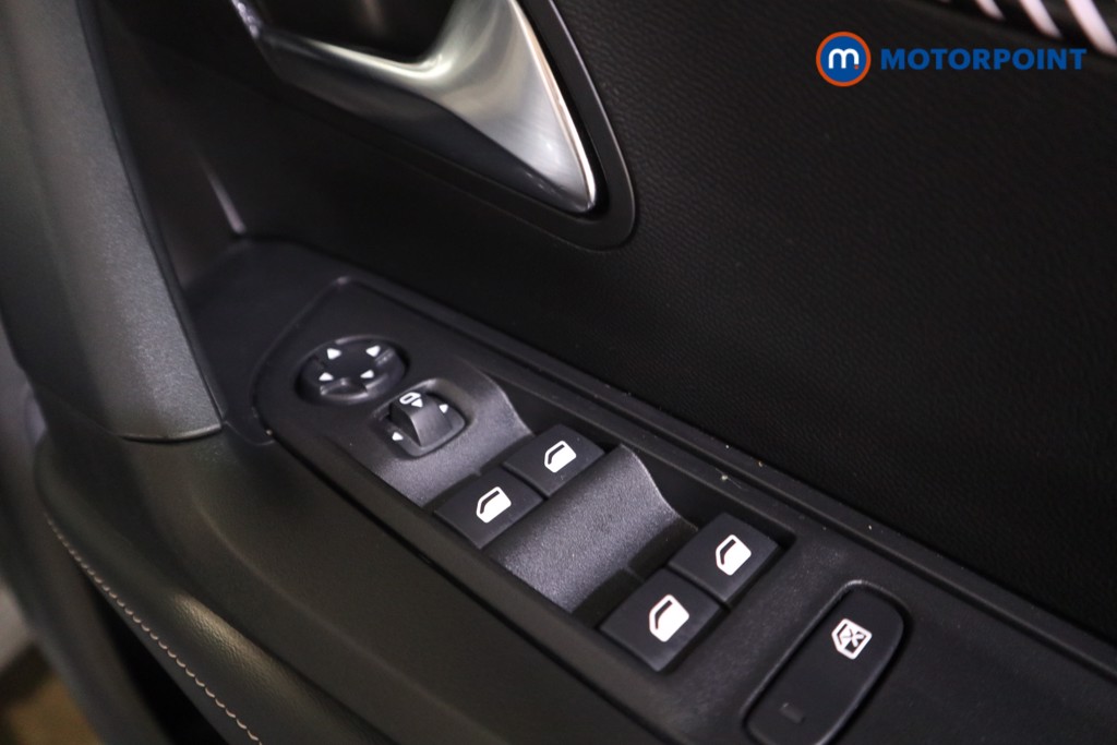 Peugeot 2008 Allure Automatic Petrol SUV - Stock Number (1618511) - 16th supplementary image