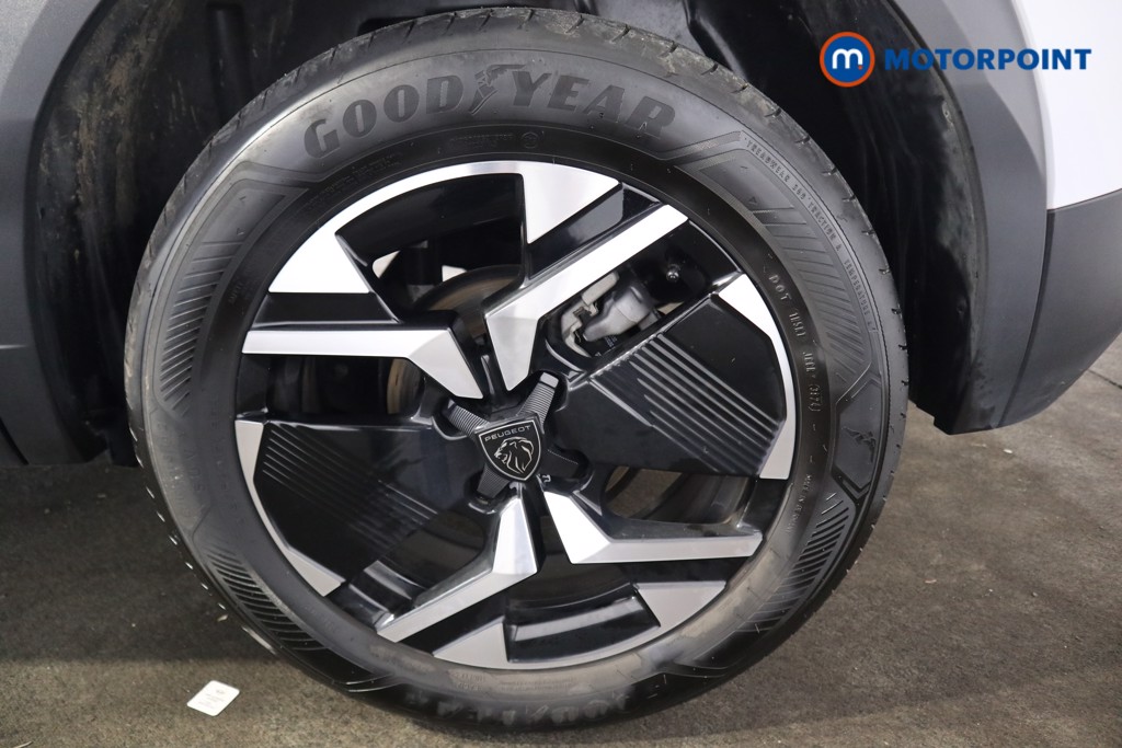 Peugeot 2008 Allure Manual Petrol SUV - Stock Number (1618732) - 24th supplementary image