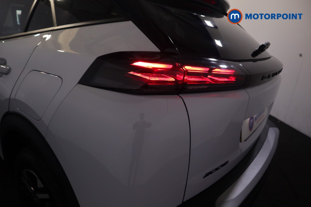 Peugeot 2008 Allure Manual Petrol SUV - Stock Number (1618732) - 27th supplementary image