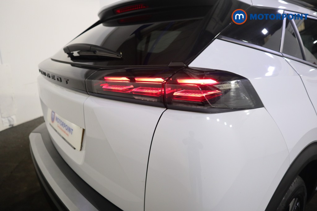 Peugeot 2008 Allure Manual Petrol SUV - Stock Number (1618732) - 28th supplementary image