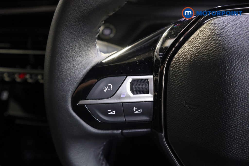 Peugeot 2008 Allure Manual Petrol SUV - Stock Number (1618740) - 3rd supplementary image
