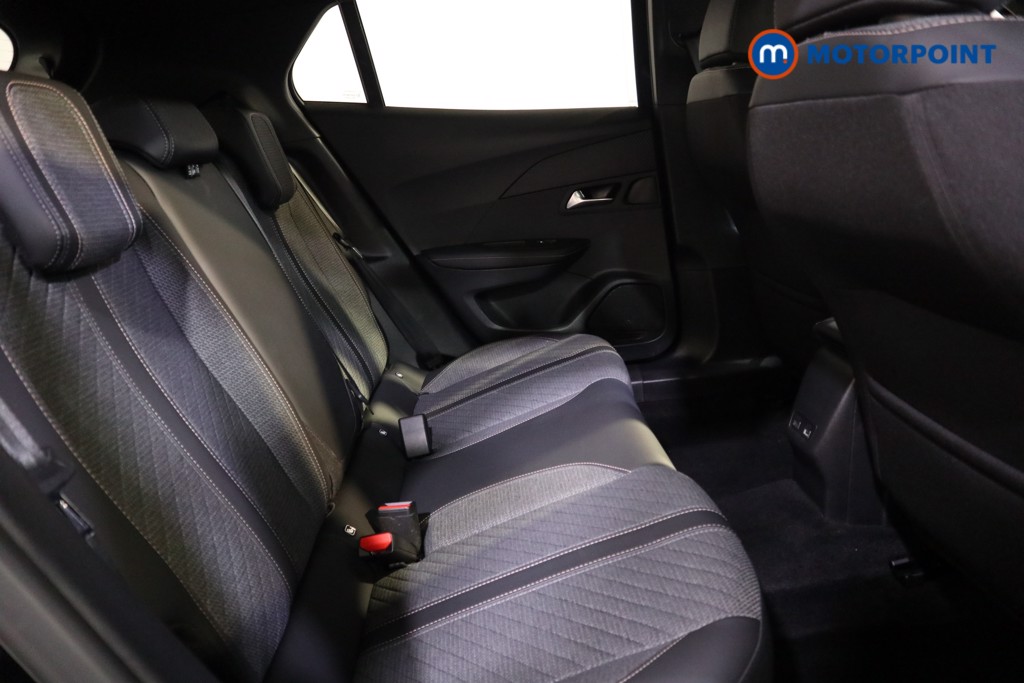 Peugeot 2008 Allure Manual Petrol SUV - Stock Number (1618740) - 16th supplementary image