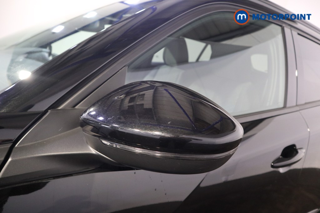 Peugeot 2008 Allure Manual Petrol SUV - Stock Number (1618740) - 33rd supplementary image