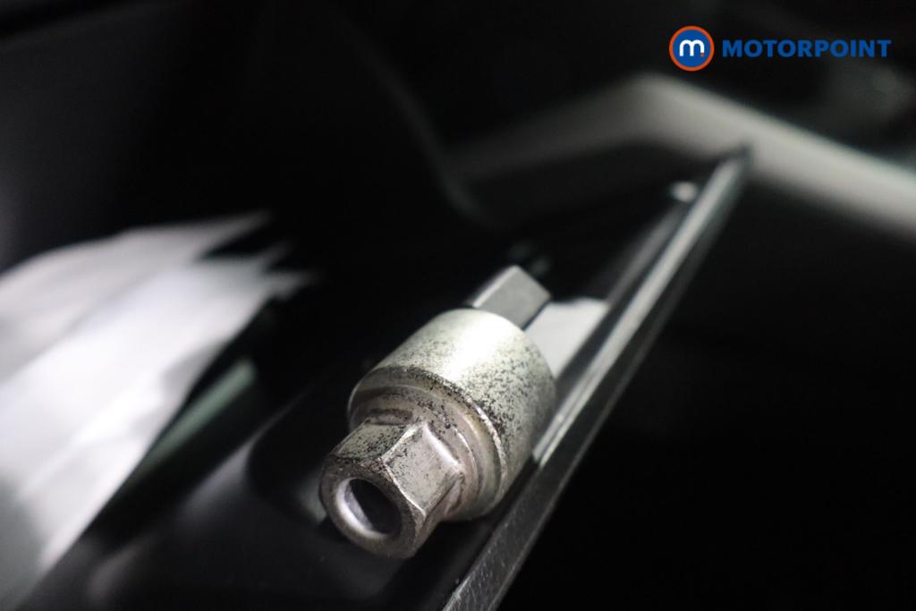 Seat Arona FR Automatic Petrol SUV - Stock Number (1618782) - 14th supplementary image