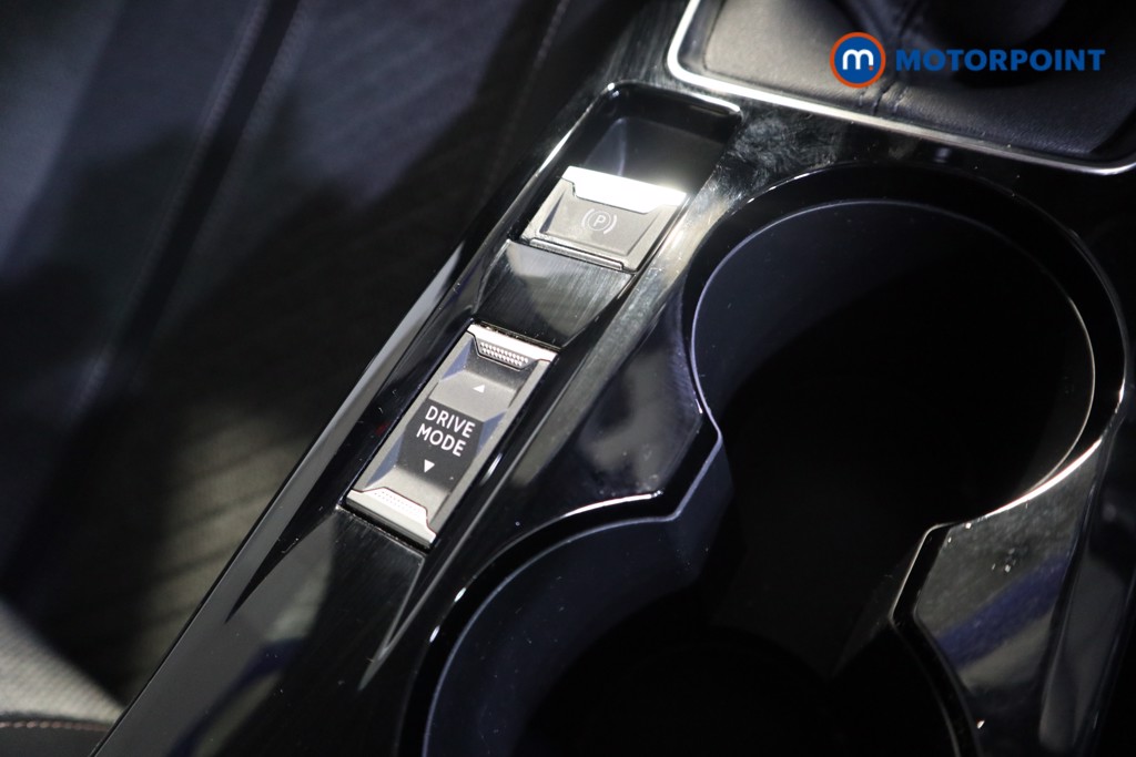 Peugeot 2008 Allure Manual Petrol SUV - Stock Number (1618922) - 10th supplementary image