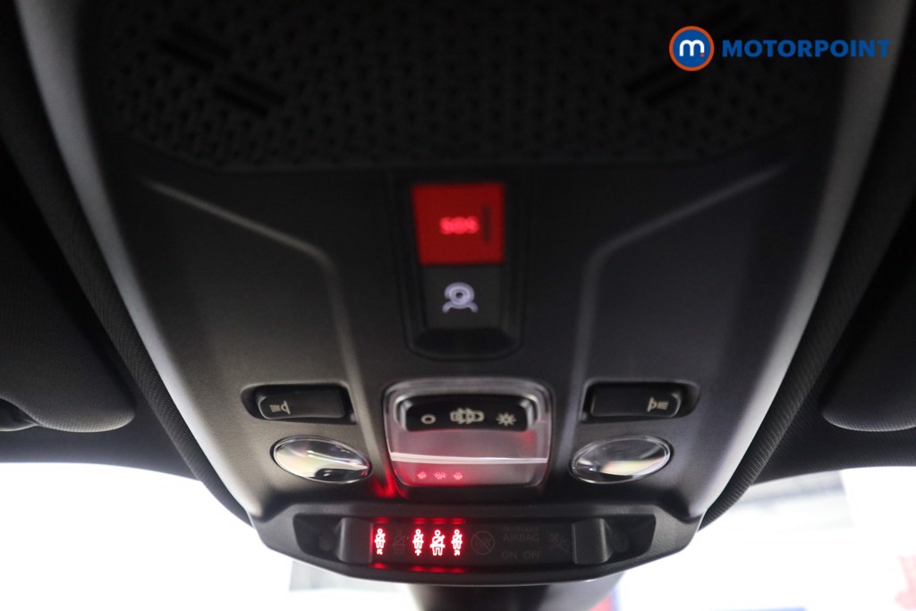 Peugeot 2008 Allure Manual Petrol SUV - Stock Number (1618943) - 12th supplementary image