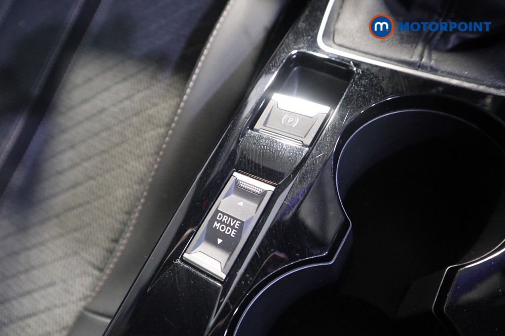 Peugeot 2008 Allure Manual Petrol SUV - Stock Number (1618962) - 12th supplementary image