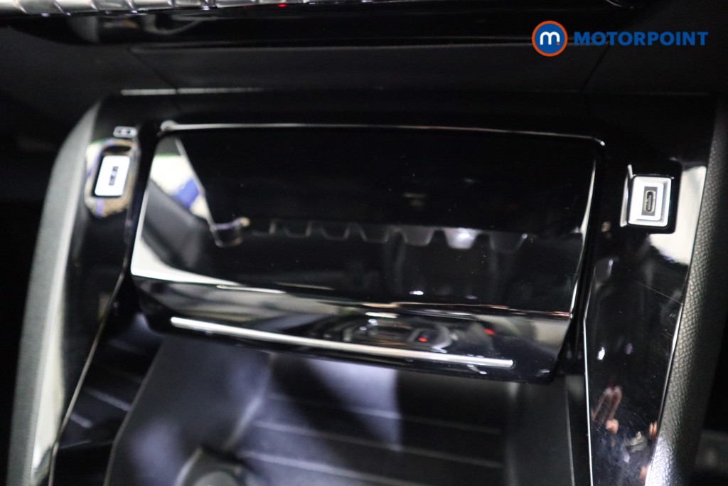 Peugeot 2008 GT Automatic Petrol SUV - Stock Number (1619001) - 10th supplementary image