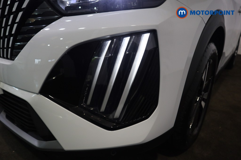 Peugeot 2008 GT Automatic Petrol SUV - Stock Number (1619001) - 40th supplementary image