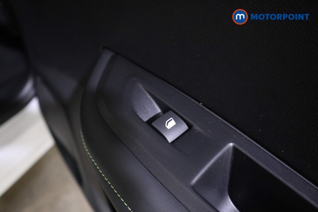 Peugeot 2008 GT Automatic Petrol SUV - Stock Number (1619002) - 22nd supplementary image