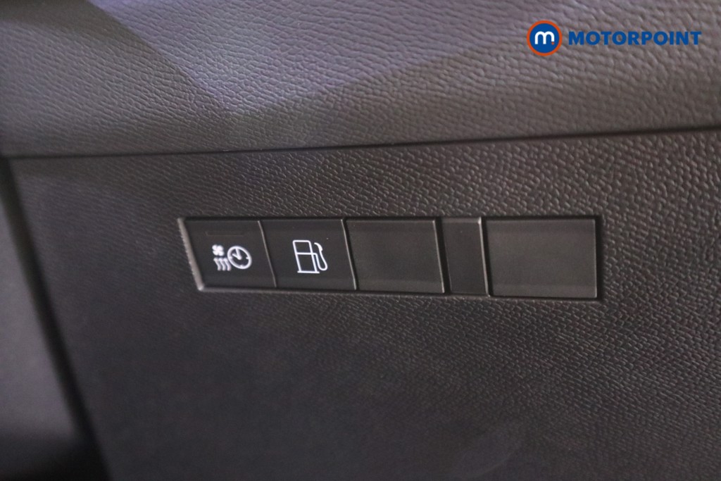 Vauxhall Astra Ultimate Automatic Petrol Plug-In Hybrid Hatchback - Stock Number (1619314) - 14th supplementary image