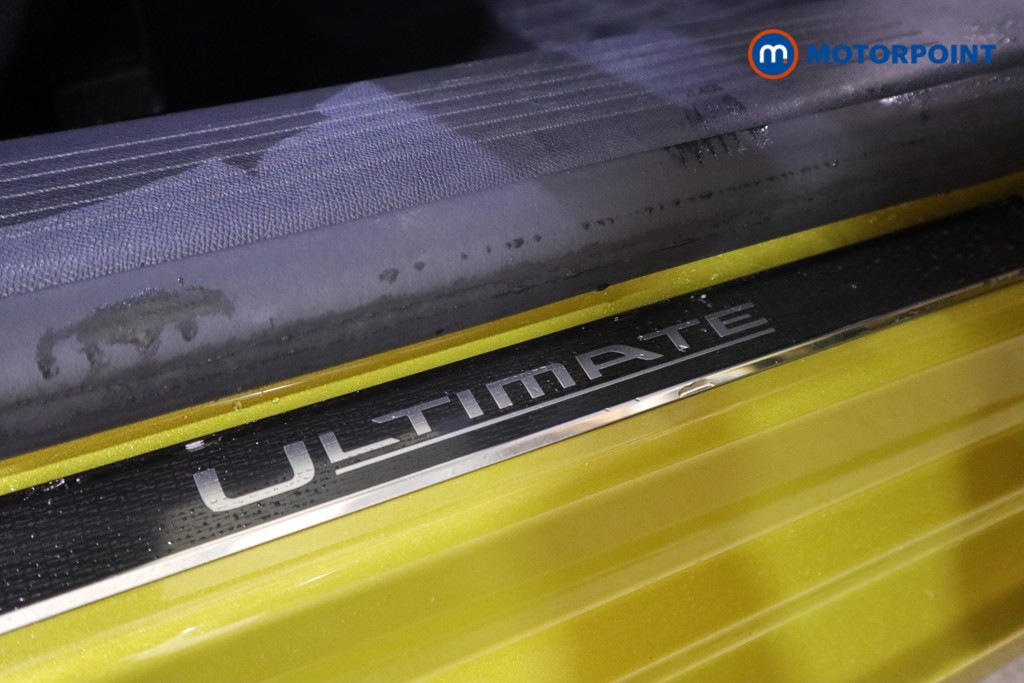 Vauxhall Astra Ultimate Automatic Petrol Plug-In Hybrid Hatchback - Stock Number (1619314) - 16th supplementary image