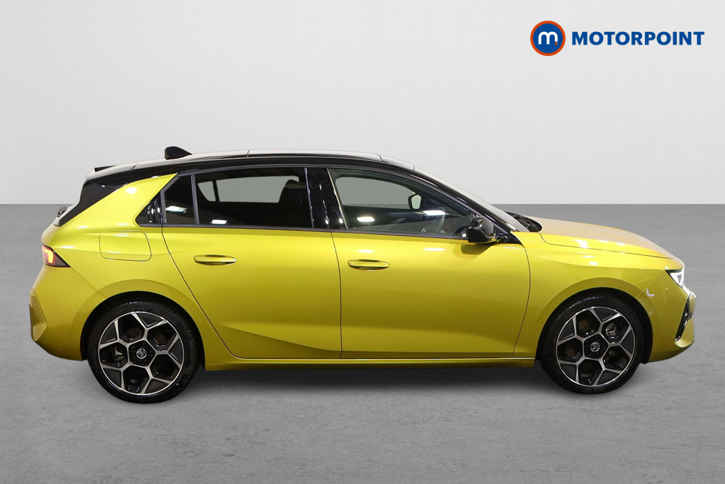 Vauxhall Astra Ultimate Automatic Petrol Plug-In Hybrid Hatchback - Stock Number (1619314) - Drivers side