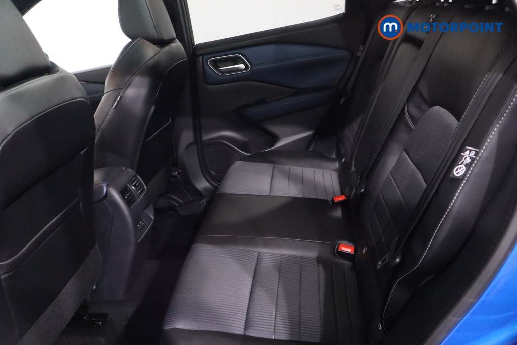 Nissan Qashqai Tekna Automatic Petrol SUV - Stock Number (1619356) - 5th supplementary image