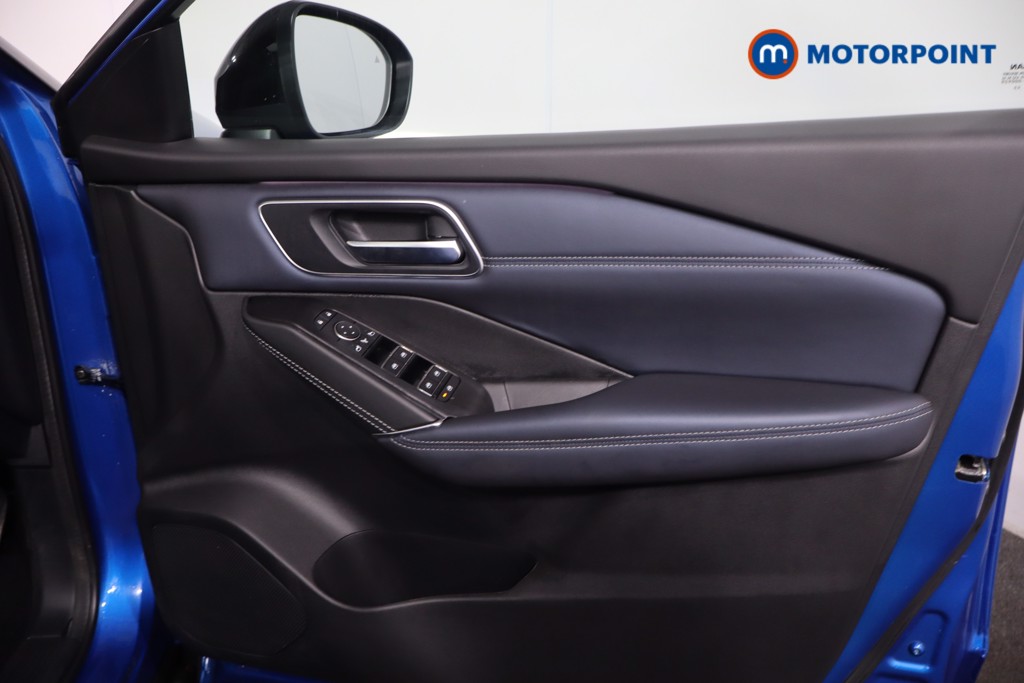 Nissan Qashqai Tekna Automatic Petrol SUV - Stock Number (1619356) - 24th supplementary image