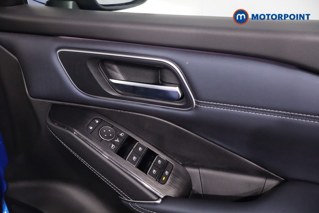Nissan Qashqai Tekna Automatic Petrol SUV - Stock Number (1619356) - 25th supplementary image