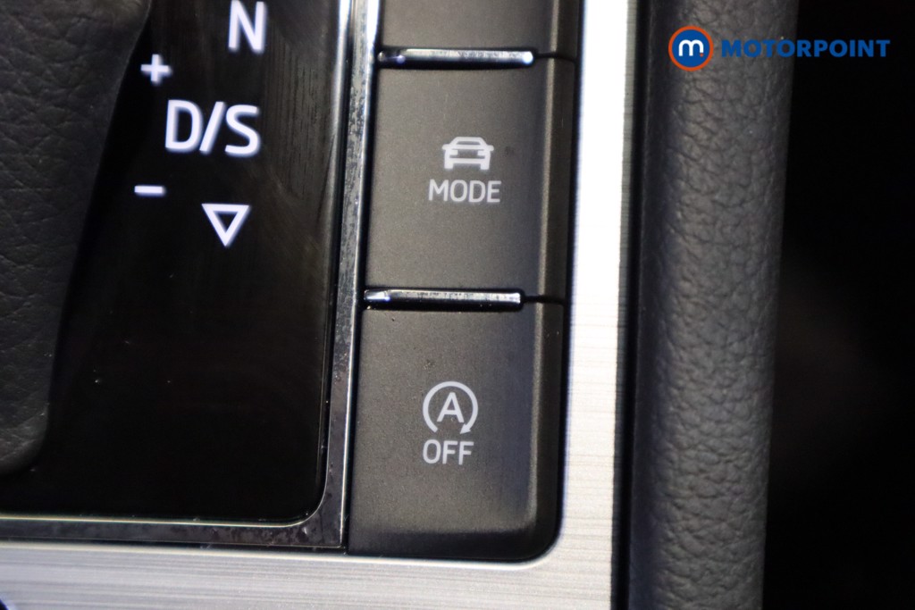 Skoda Superb SE Automatic Petrol Hatchback - Stock Number (1619425) - 24th supplementary image
