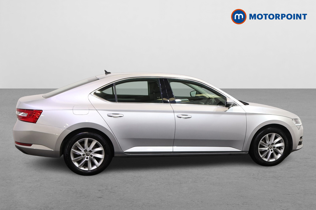 Skoda Superb SE Automatic Petrol Hatchback - Stock Number (1619425) - Drivers side